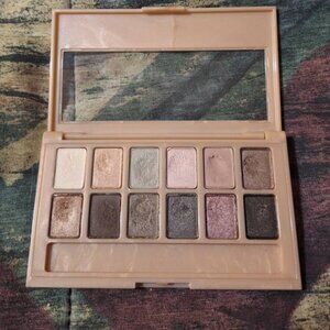 🌸 Maybelline “The Blushed Nudes” Eyeshadow Palette 🌸